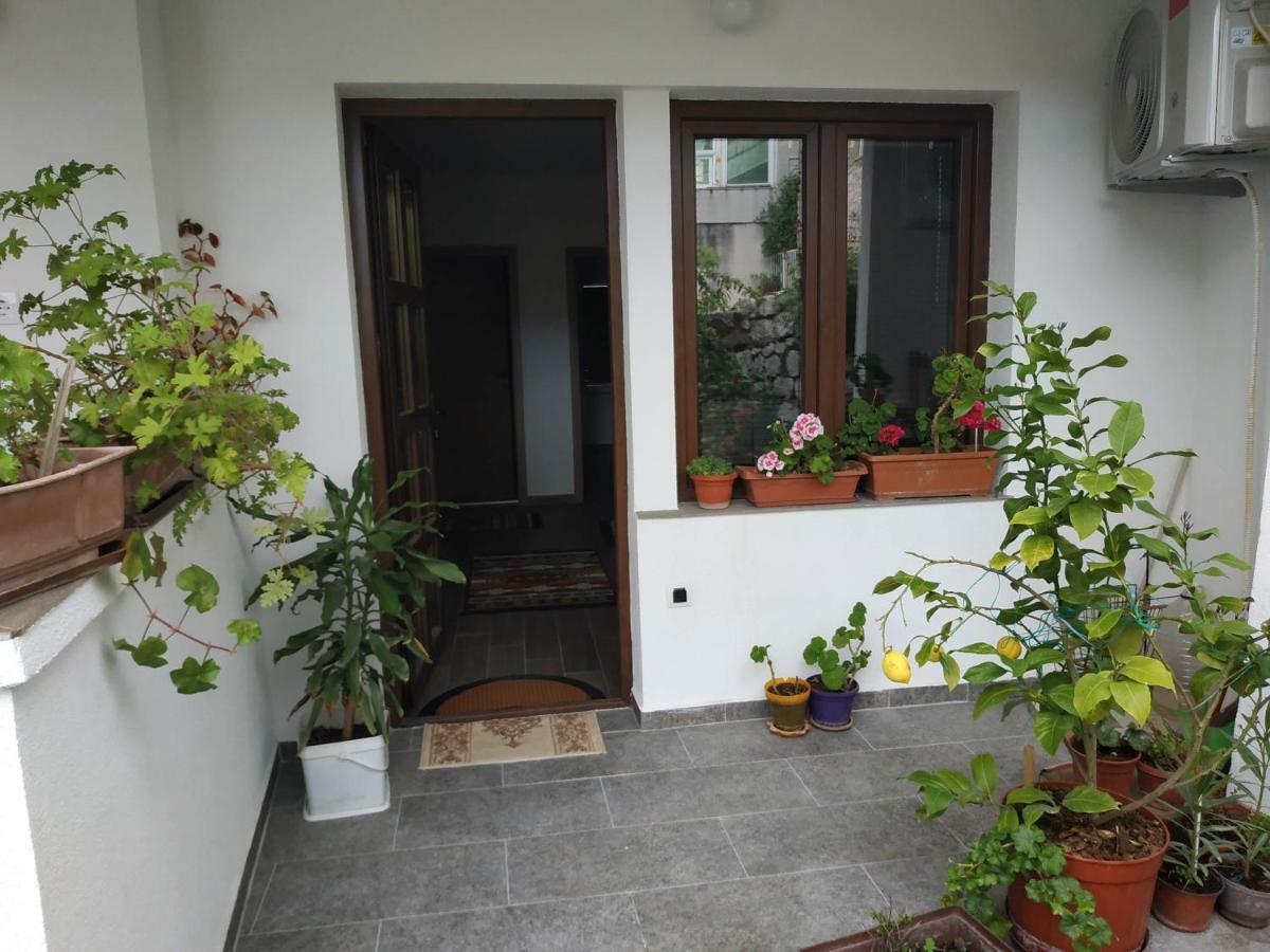 At George'S Apartments Ohrid Exterior foto